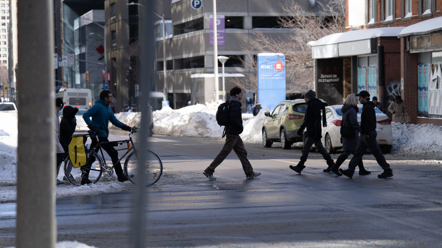 People walking and biking in Ottawa.