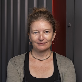 Portrait photo of Sharon Coward.